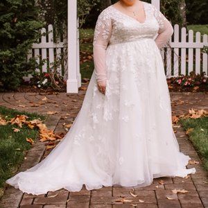 Wedding Dress 20W